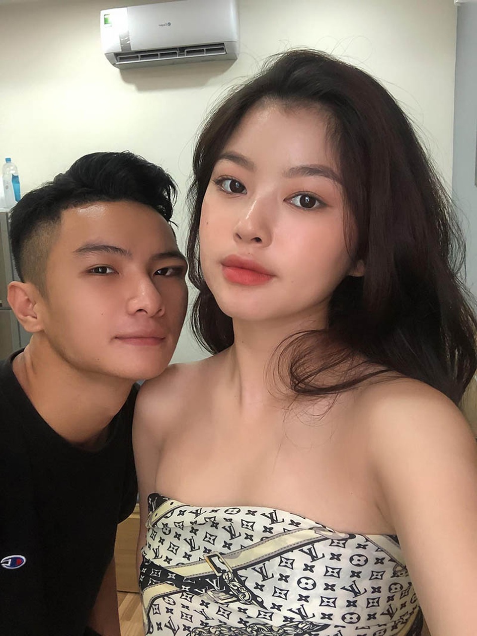 Dân mạng cười lăn với bộ ảnh “anh sao cũng được, miễn em đẹp” - 2 Dân mạng cười lăn với bộ ảnh “anh sao cũng được, miễn em đẹp” - 2