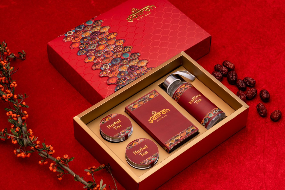 Thú tặng quà tết sang trọng của giới thượng lưu -nhụy hoa sấy khô giá nửa tỷ đồng/kg - 3 Thú tặng quà tết sang trọng của giới thượng lưu -nhụy hoa sấy khô giá nửa tỷ đồng/kg - 3