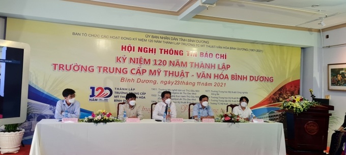 Họp báo giới thiệu Kỷ niệm 120 năm thành lập trường. 