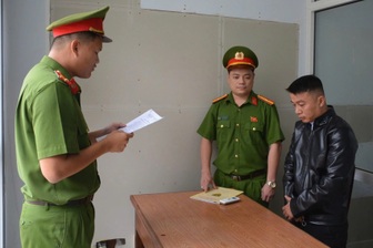 Lập đơn hàng khống, chiếm đoạt 650 triệu đồng của công ty