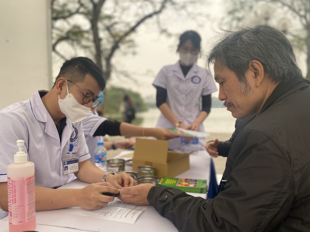 Việt Nam phải đối mặt với nhiều thách thức nghiêm trọng về sức khỏe - 3 Việt Nam phải đối mặt với nhiều thách thức nghiêm trọng về sức khỏe - 3