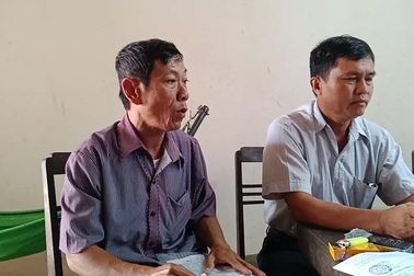 Người trồng mía bức xúc vì không nhận được tiền từ công ty mía đường