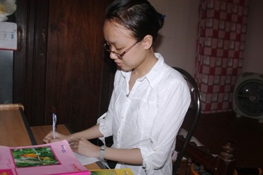 Hai thủ khoa xứ Nghệ học cùng trường, cùng “mê” Ngoại ngữ