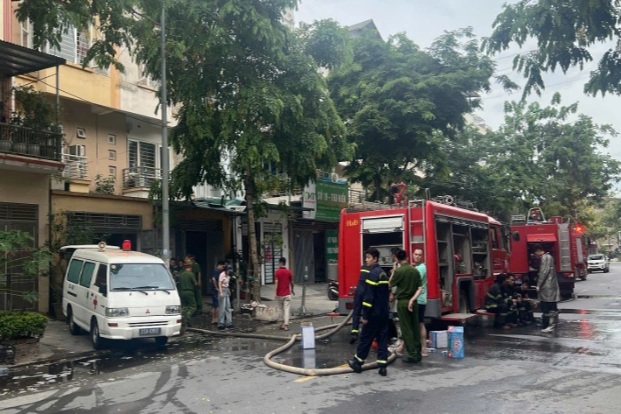 Vụ cháy 2 người tử vong ở Hà Nội: Phát hiện vật nghi pháo tại tầng 4 - 1