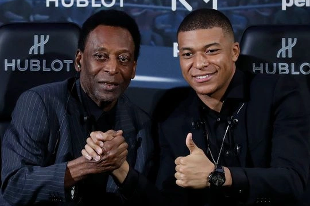 Pele chúc mừng Mbappe sau khi hậu bối phá kỷ lục của chính mình - 1