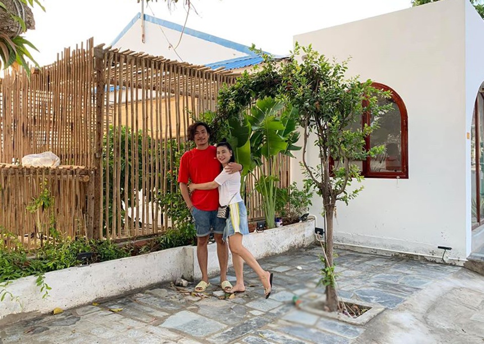 Cát Phượng: “Sau “giông bão”, tôi hạnh phúc và an yên bên Kiều Minh Tuấn” - 3 Cát Phượng: “Sau “giông bão”, tôi hạnh phúc và an yên bên Kiều Minh Tuấn” - 3