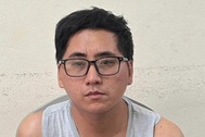 Khởi tố kẻ sàm sỡ 2 bé gái ở Hà Nội