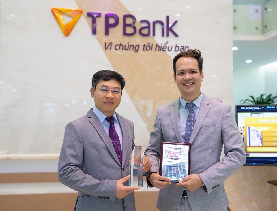 TPBank giành 2 giải thưởng quốc tế danh giá về ngân hàng số - 1 TPBank giành 2 giải thưởng quốc tế danh giá về ngân hàng số - 1