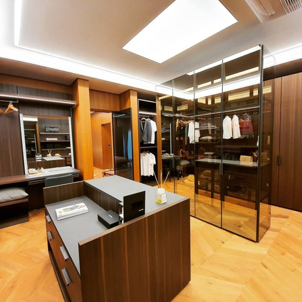 Cận cảnh căn penthouse gần 91 tỷ đồng là tổ ấm của Son Ye Jin và Hyun Bin - 3 Cận cảnh căn penthouse gần 91 tỷ đồng là tổ ấm của Son Ye Jin và Hyun Bin - 3