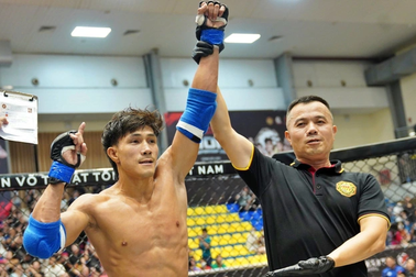Nguyễn Trần Duy Nhất thắng thuyết phục tại MMA LION Championship