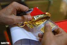 Ngân hàng Nhà nước: Giá bán vàng sẽ còn giảm