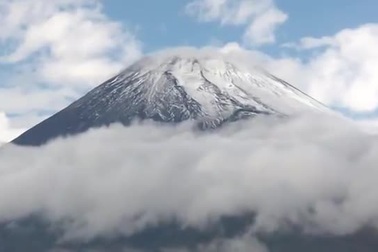 Hiện tượng đặc biệt vào thời khắc Nhật Hoàng đăng quang