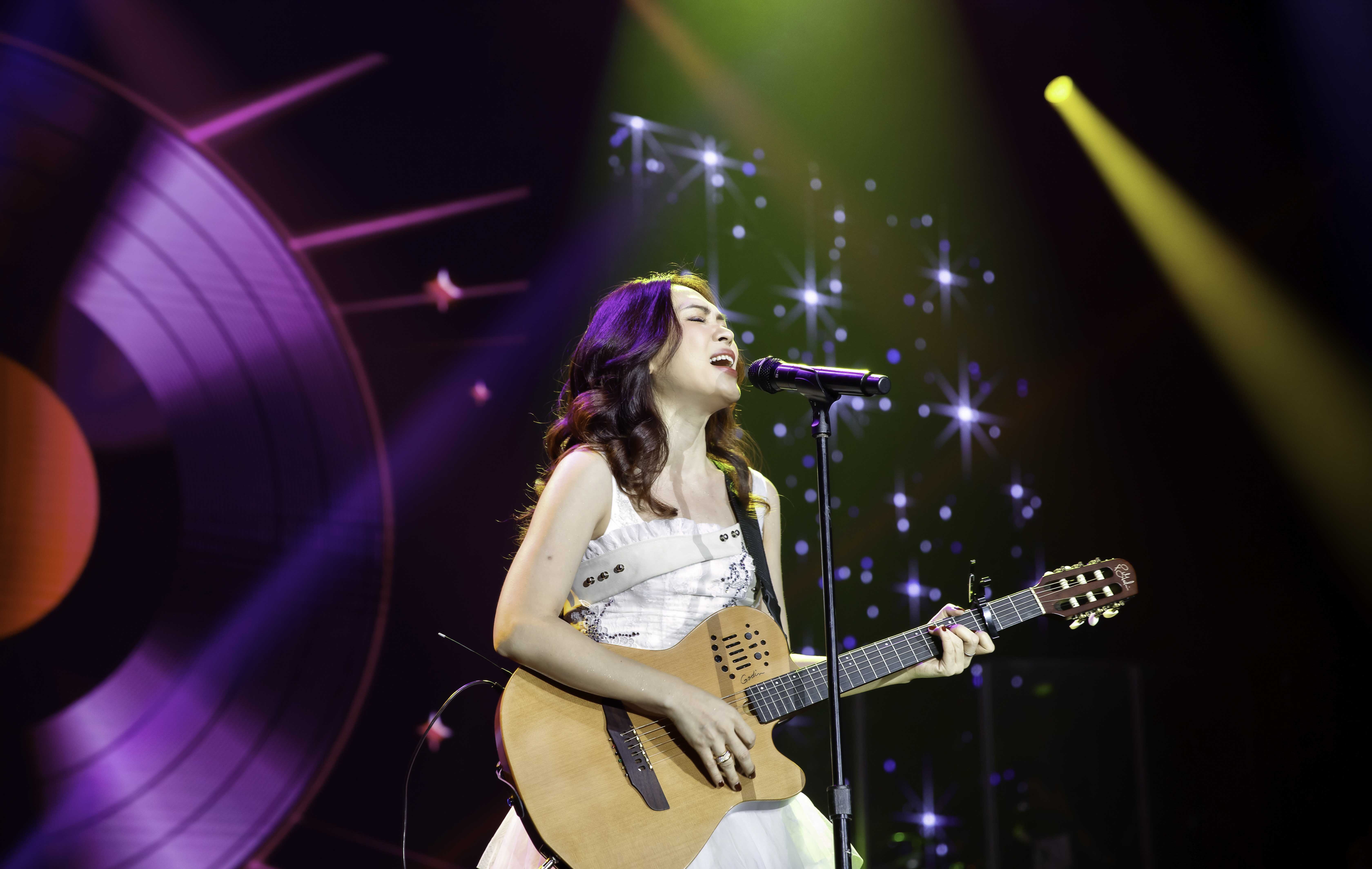 My Tam e o famoso cantor Tuan Ngoc brilham na noite musical My Soul nos EUA - 1 Mỹ Tâm cùng danh ca Tuấn Ngọc thăng hoa trong đêm nhạc My Soul tại Mỹ - 1