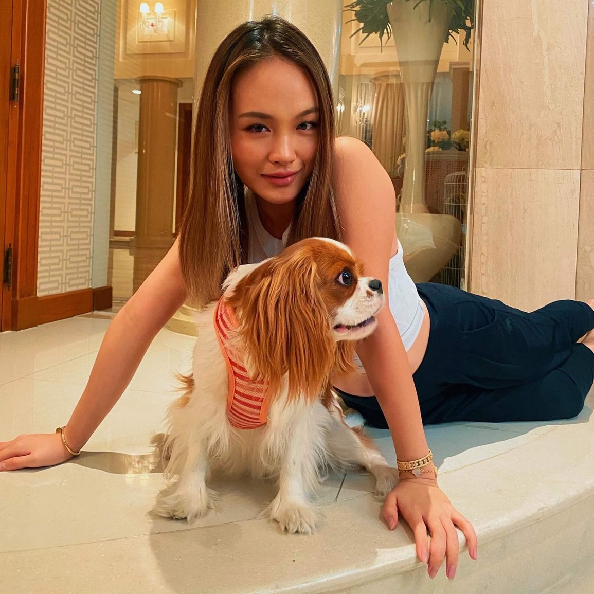 Ngắm vẻ đẹp xinh xắn, quyền quý của con gái Madame Pang - 9 Ngắm vẻ đẹp xinh xắn, quyền quý của con gái Madame Pang - 9