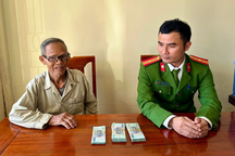 Cụ ông 81 tuổi bị dọa bắt, đạp xe 15km đi rút 120 triệu đồng cho người lạ