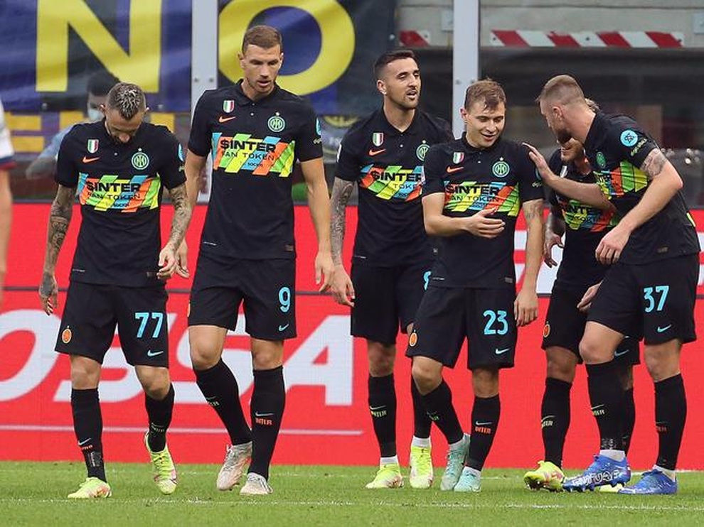 Hủy diệt đối thủ 6-1, Inter vượt lên dẫn đầu Serie A - 2 Hủy diệt đối thủ 6-1, Inter vượt lên dẫn đầu Serie A - 2
