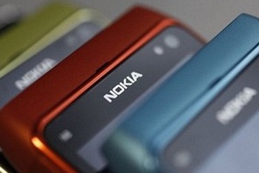 Thêm một quý thua lỗ, tình cảnh Nokia ngày càng bi đát