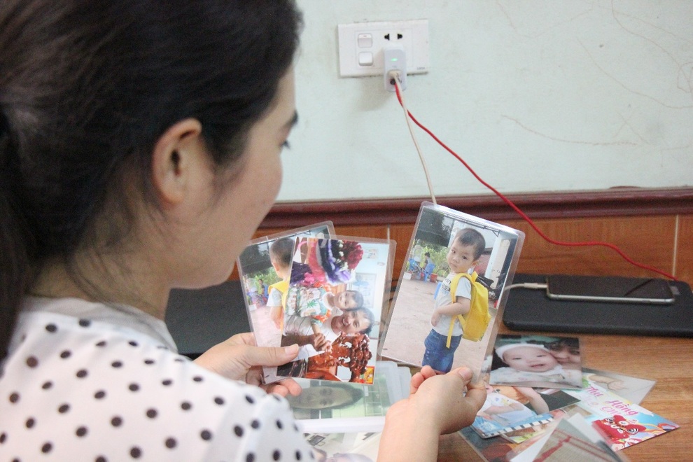 Người mẹ có con trai ung thư máu tìm thấy nụ cười - 2 Người mẹ có con trai ung thư máu tìm thấy nụ cười - 2