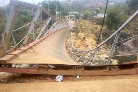 Giao Bộ Công an điều tra vụ lật cầu tang thương tại Lai Châu