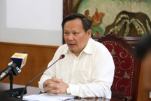 Khách Tây tố dịch vụ tàu du lịch “đầu voi đuôi chuột”, Bộ Văn hoá nói gì?