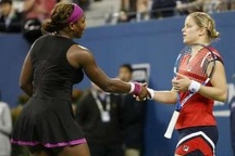 Nadal vào bán kết, Serena dừng bước trước Kim Clijsters