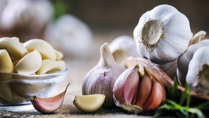 Tỏi giúp trẻ nhỏ phòng ho cảm cúm, tốt cho tiêu hóa...