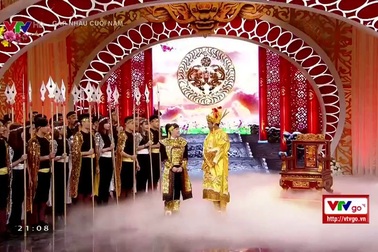 "Táo Giáo dục" Vân Dung  trong Táo quân 2016.