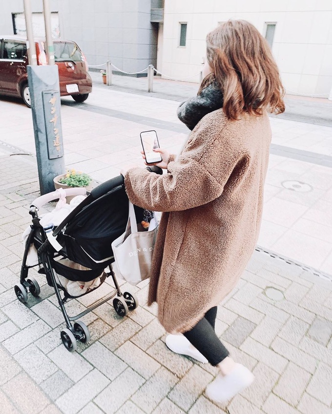 Đổi size quần áo từ 2XL xuống M chỉ trong nửa năm, mẹ bỉm sữa người Nhật hé lộ bí quyết giảm 26kg sau sinh đầy ngoạn mục - Ảnh 2. Đổi size quần áo từ 2XL xuống M chỉ trong nửa năm, mẹ bỉm sữa người Nhật hé lộ bí quyết giảm 26kg sau sinh đầy ngoạn mục - Ảnh 2.