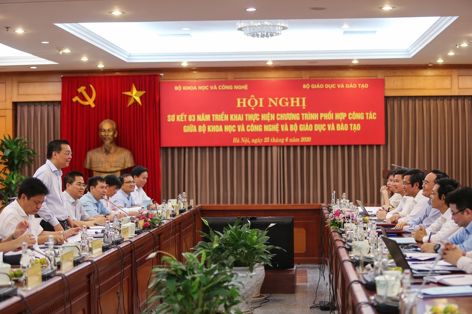 Cả nước có 7.705 bài báo khoa học công bố quốc tế ISI năm 2019 - 1 Cả nước có 7.705 bài báo khoa học công bố quốc tế ISI năm 2019 - 1