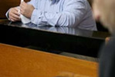 Con trai Ariel Sharon bị phạt tù