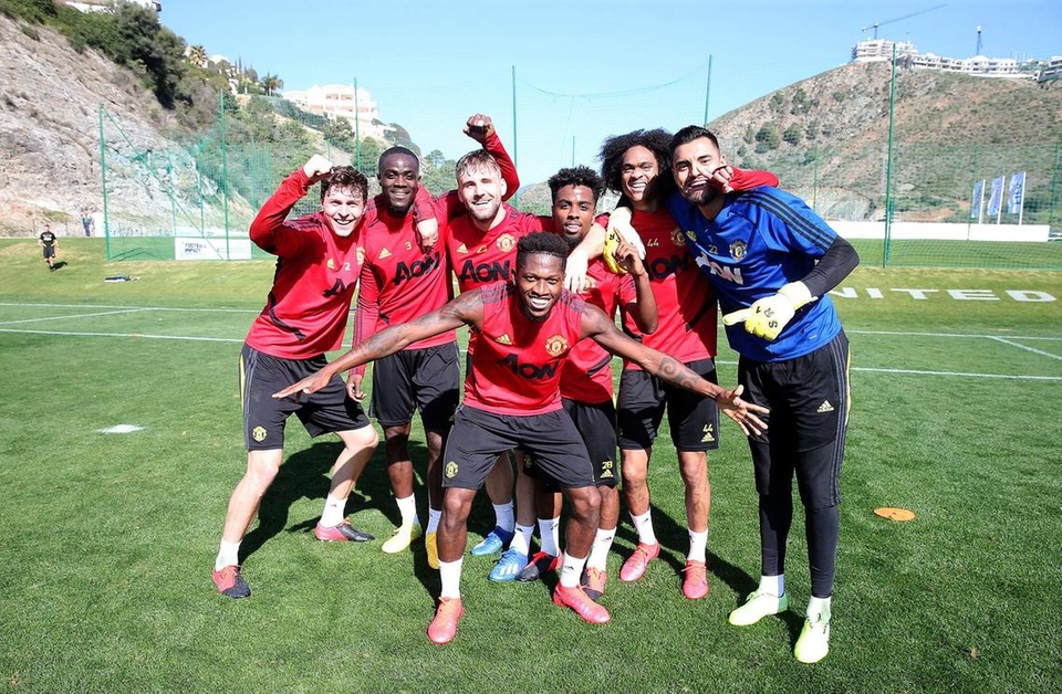 Man Utd tiếp tục “luyện công” dưới nắng ấm ở Marbella - 2 Man Utd tiếp tục “luyện công” dưới nắng ấm ở Marbella - 2