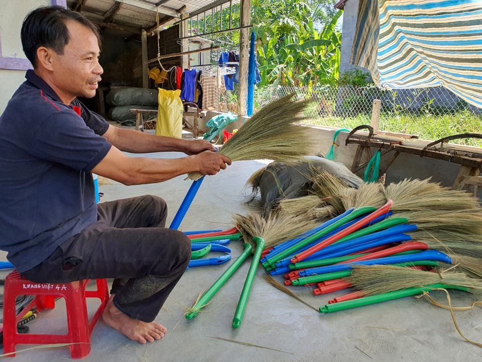 Năm 2021, Quảng Nam phấn đấu giảm 2.000 hộ nghèo - 1 Năm 2021, Quảng Nam phấn đấu giảm 2.000 hộ nghèo - 1