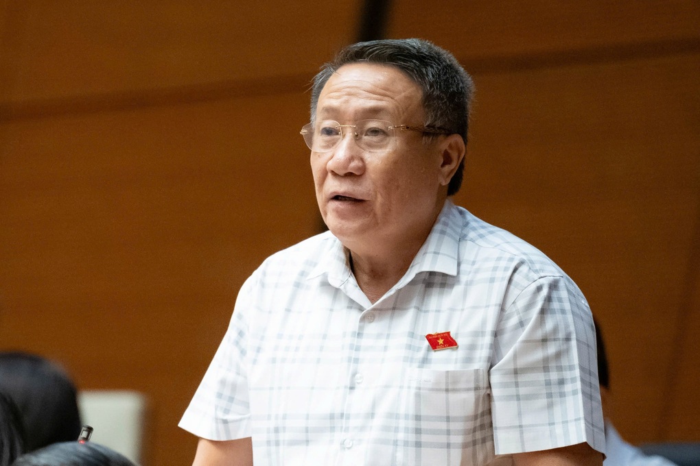 Viên chức được “chân trong chân ngoài”, làm sao tránh xung đột lợi ích? - 3