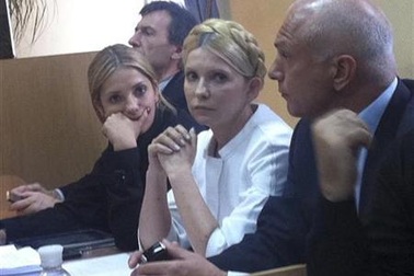 Cựu Thủ tướng Ukraine Tymoshenko bị tuyên 7 năm tù giam