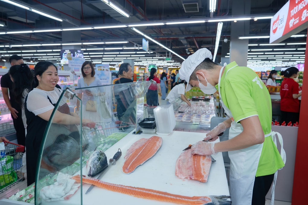 Hiện đại hóa bán lẻ nông thôn, WinCommerce tiếp tục tăng trưởng hai con số - 3 Hiện đại hóa bán lẻ nông thôn, WinCommerce tiếp tục tăng trưởng hai con số - 3