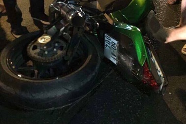 Xe Kawasaki 1.000 phân khối đâm gãy lìa chân một thanh niên