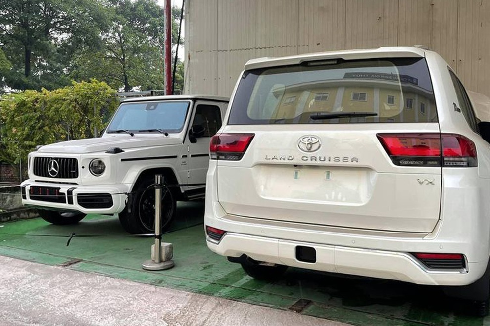 Cháy hàng toàn cầu, Land Cruiser 2022 vẫn về với đại gia Việt - 2 Cháy hàng toàn cầu, Land Cruiser 2022 vẫn về với đại gia Việt - 2