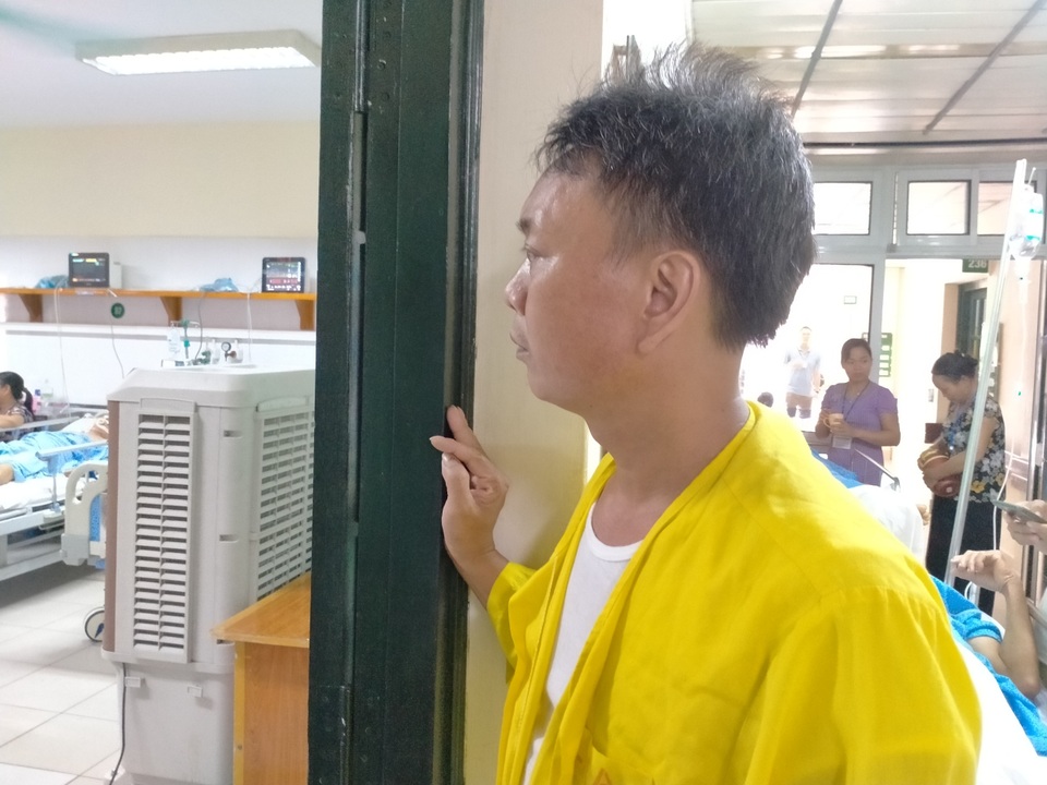 Tha thiết mong bạn đọc cứu cô gái trẻ sau 1 tháng nằm bất tỉnh vì tai nạn - 4 Tha thiết mong bạn đọc cứu cô gái trẻ sau 1 tháng nằm bất tỉnh vì tai nạn - 4