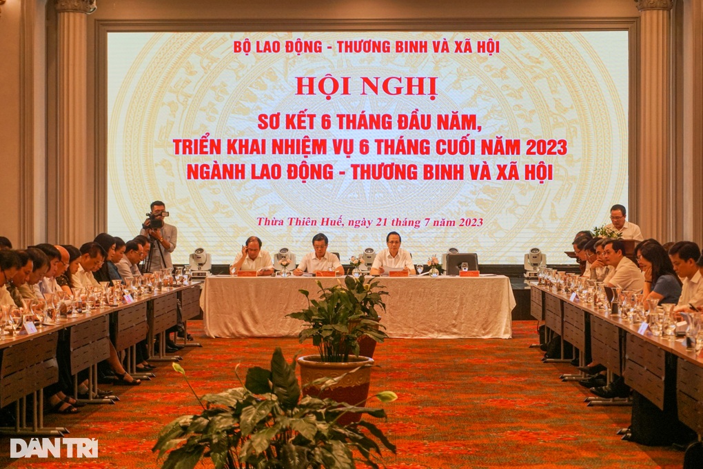 Bộ trưởng LĐ-TBXH: Việt Nam sẽ là quốc gia tiên phong về an sinh xã hội - 1 Bộ trưởng LĐ-TBXH: Việt Nam sẽ là quốc gia tiên phong về an sinh xã hội - 1