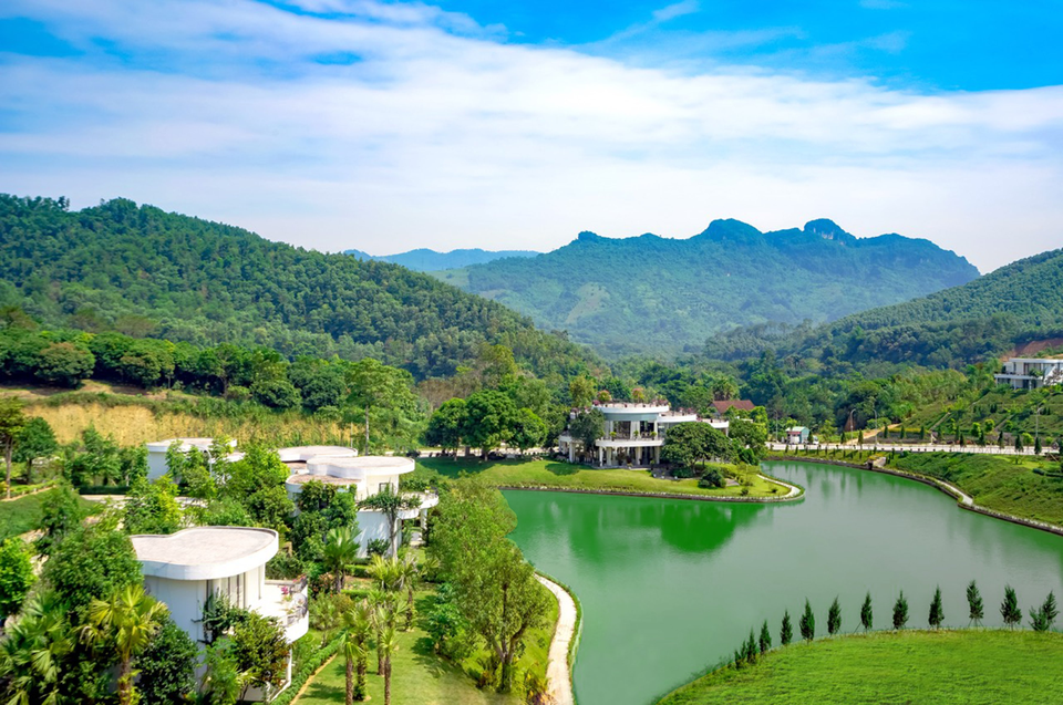 Biệt thự ven đô Ivory Villas Resort - “Báu vật” kiêu hãnh miền non cao - 3 Biệt thự ven đô Ivory Villas Resort - “Báu vật” kiêu hãnh miền non cao - 3