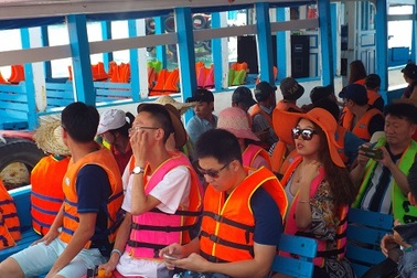 Nha Trang: Du lịch biển, đảo vẫn “hút” khách dịp Quốc khánh