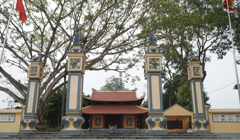 Cận cảnh ngôi miếu có lễ hội phồn thực độc nhất vô nhị ở Việt Nam - 1 Cận cảnh ngôi miếu có lễ hội phồn thực độc nhất vô nhị ở Việt Nam - 1