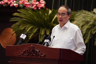 Bí thư Nguyễn Thiện Nhân: Có lẽ phụ nữ TPHCM khó có con vì phải làm nhiều quá!