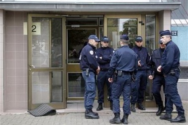 Pháp phá âm mưu đánh bom ở thành phố Cannes