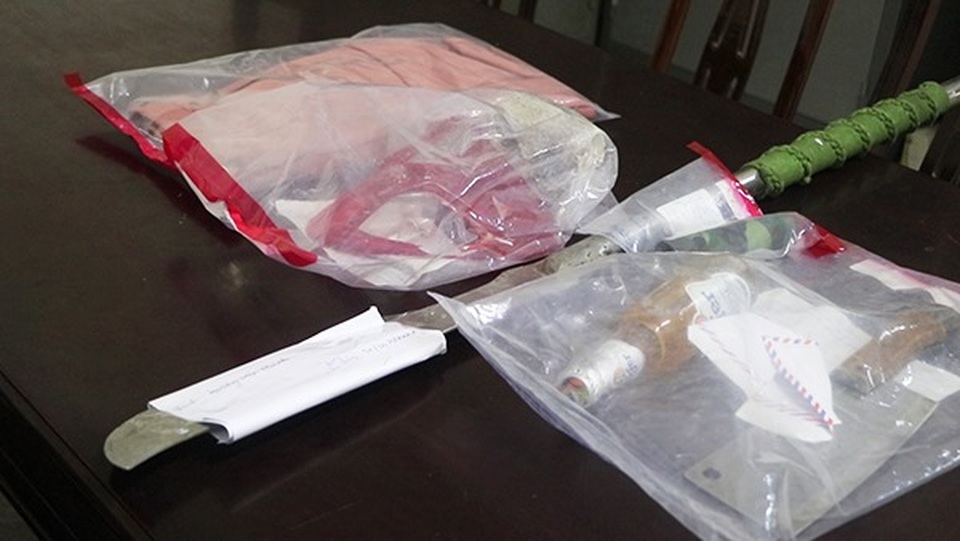Hỗn chiến vì 1 cô gái, vào tận bệnh viện truy sát đối thủ - 4 Hỗn chiến vì 1 cô gái, vào tận bệnh viện truy sát đối thủ - 4