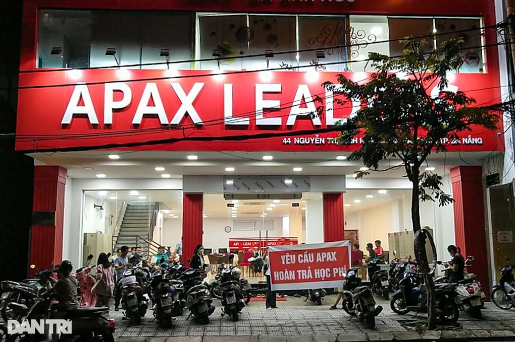 Vụ Apax Đà Nẵng thất hứa: Phụ huynh tố bị Shark Thủy cho leo cây - 1 Vụ Apax Đà Nẵng thất hứa: Phụ huynh tố bị Shark Thủy cho leo cây - 1