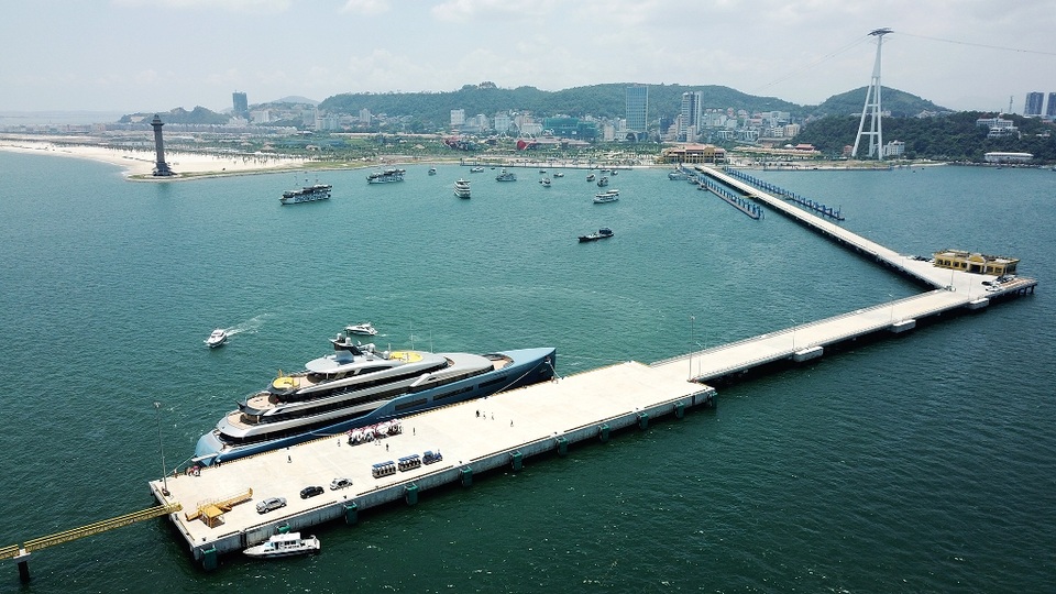 Hạ Long: Ra mắt tổ hợp Sun Marina đẳng cấp liền kề Vịnh Du thuyền - 4 Hạ Long: Ra mắt tổ hợp Sun Marina đẳng cấp liền kề Vịnh Du thuyền - 4