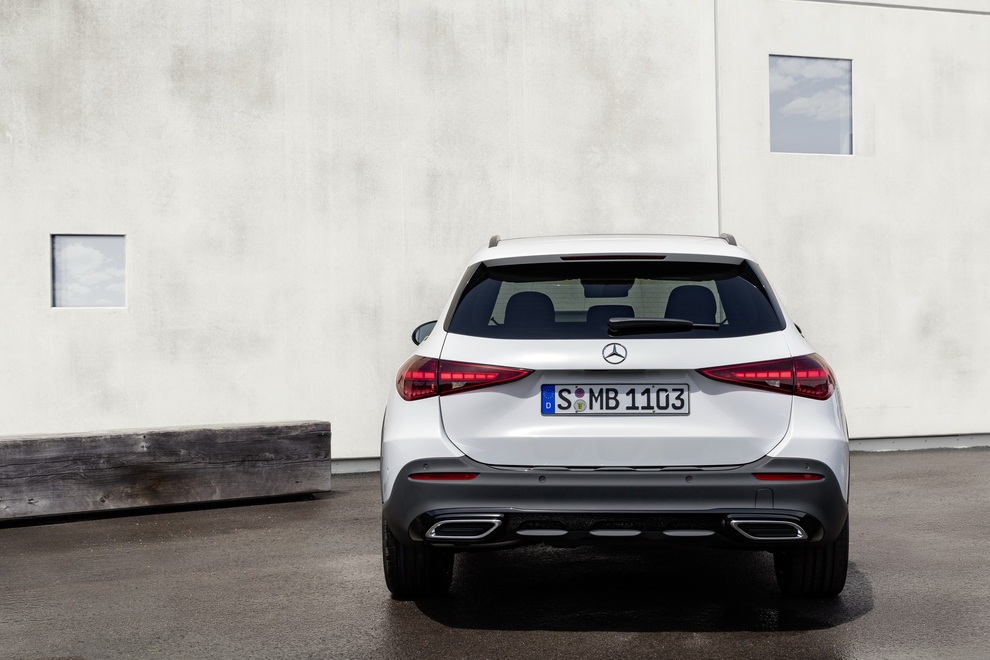 Mercedes-Benz C-Class có thêm phiên bản gầm cao All-Terrain - 22 Mercedes-Benz C-Class có thêm phiên bản gầm cao All-Terrain - 22