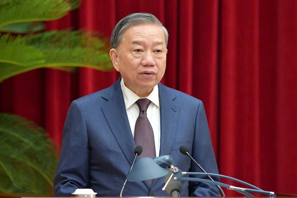 Tổng Bí thư: “Công tác nhân sự ảnh hưởng đến thành bại của nhiệm kỳ tới” - 1 Tổng Bí thư: “Công tác nhân sự ảnh hưởng đến thành bại của nhiệm kỳ tới” - 1