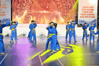 Màn võ thuật đặc sắc khai mạc hội khỏe Phù Đổng tỉnh Bạc Liêu 2024